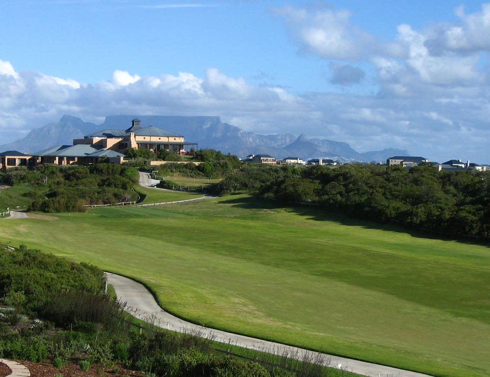 The Lodge At Atlantic Beach Melkbosstrand Exteriör bild